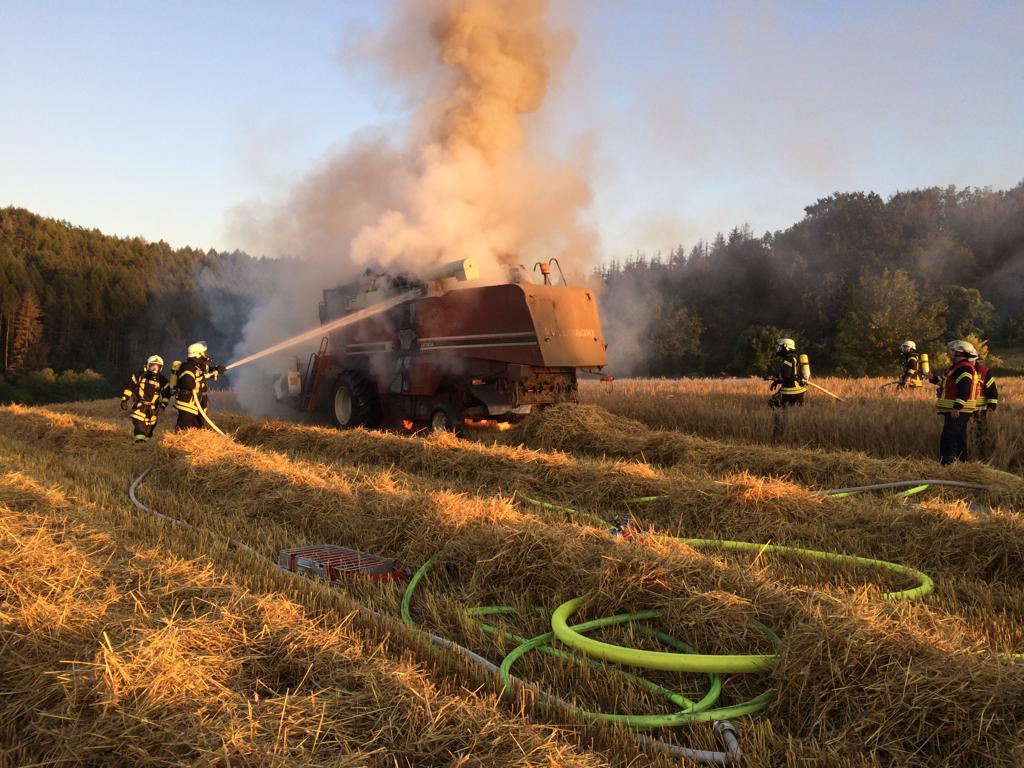 Einsatz Nr. 83 brennender Mähdrescher